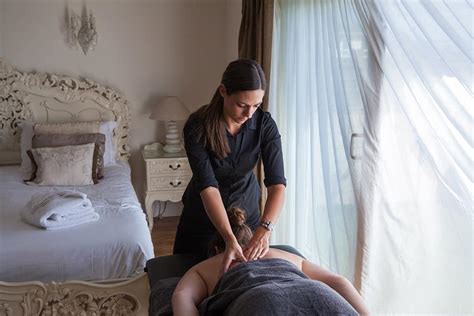 Intimate massage Escort Myjava